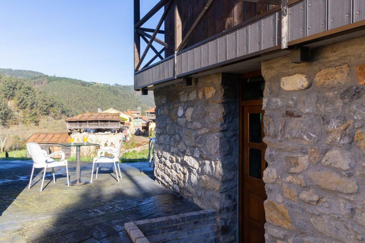 Hostal Casa Delfina Pravia Exterior foto